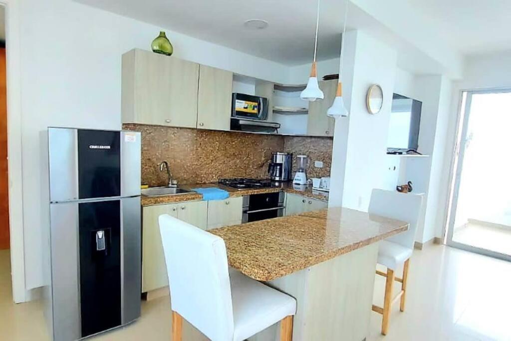 Hermoso apartamento vista al mar. Edf Palmetto 1 . Cartagena Esterno foto